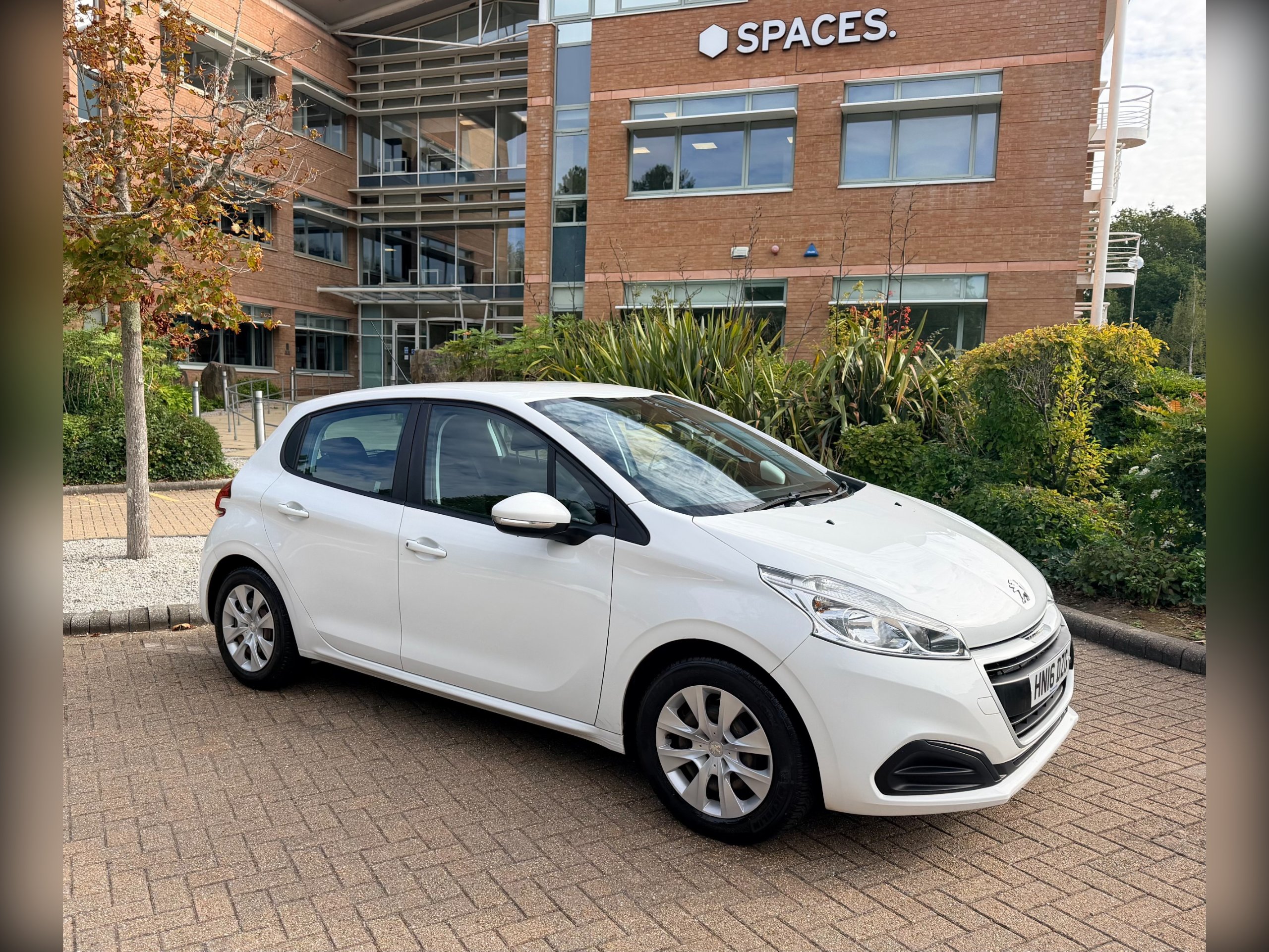 2016 Peugeot 208
